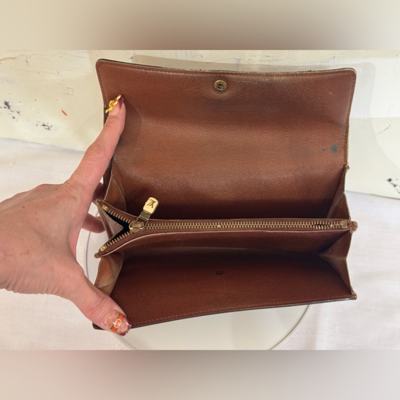 Louis Vuitton Brown Monogram Wallet - Picture 10 of 16
